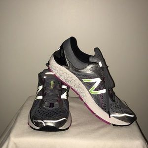 New Balance 1260v7 women’s sneakers